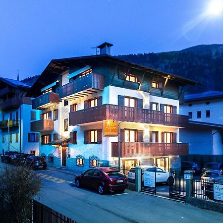 Residence Alpen Casavacanze Pinzolo Buitenkant foto