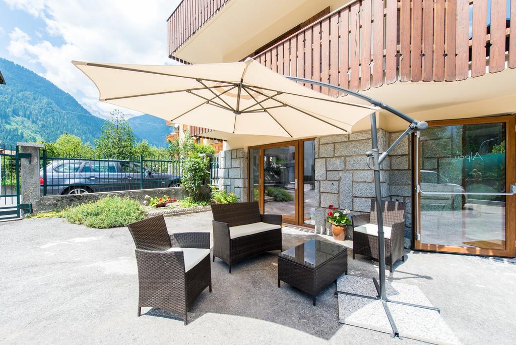 Residence Alpen Casavacanze Pinzolo Buitenkant foto